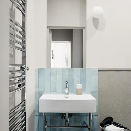 Edgar Saint-lazare - Amsterdam Aparthotel
