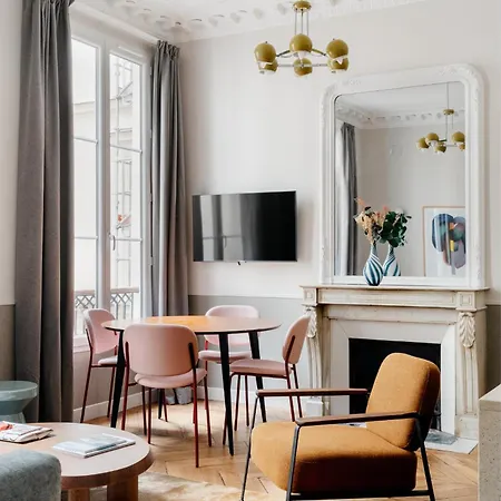 Appart hôtel Edgar Saint-lazare - Amsterdam 4*